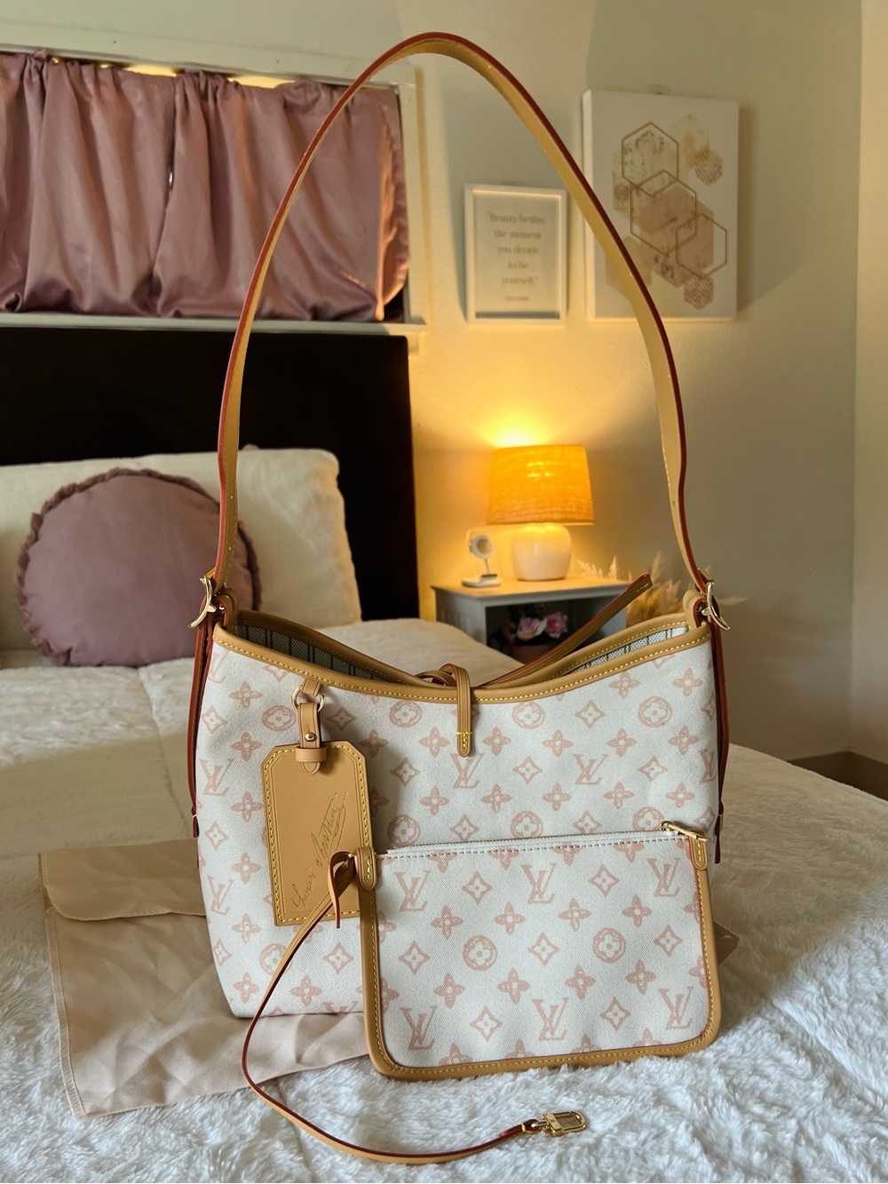 LV Carry All PM! PLS READ THE DESCRIPTION!! - Picture 6 of 17